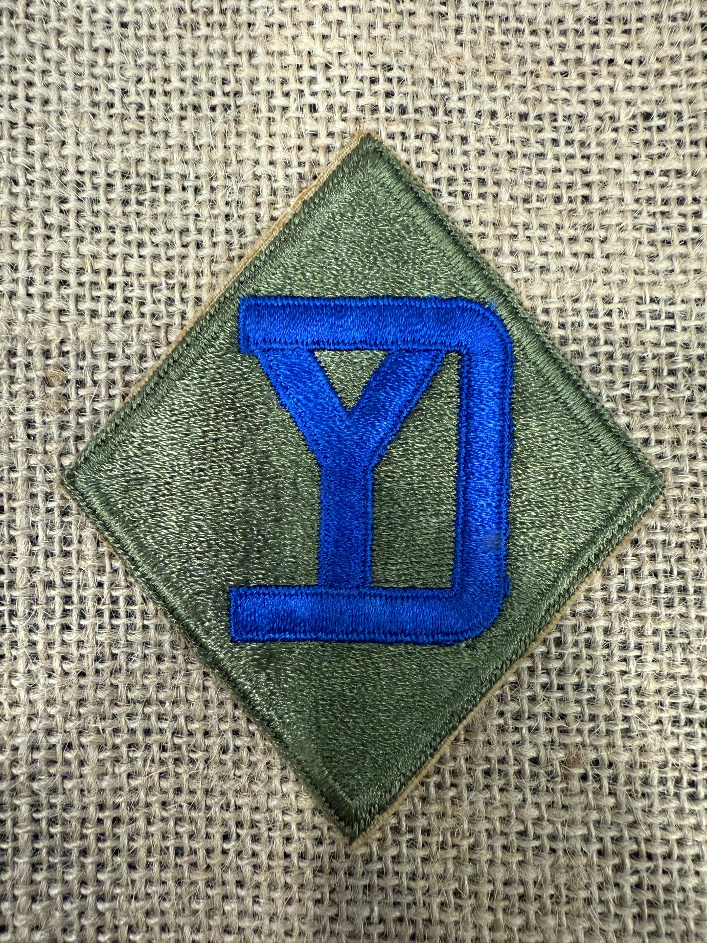 Patch US 26st Infantry Division "Europe" (Ref34)