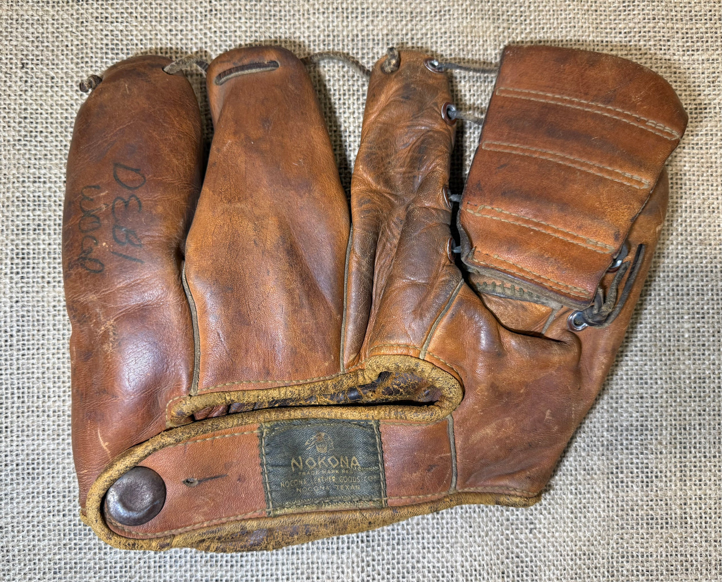 Gant US Baseball Nokona "Lady" WW2 (Ref83)