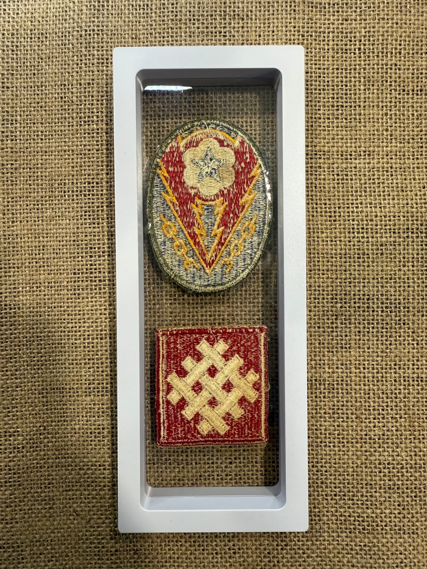 Patch US Army Europeen Theater & 6st Group US ARMY