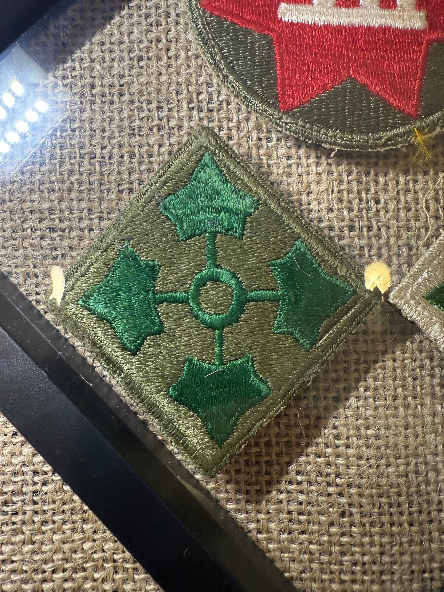 Patch US 4st Infantry Division & XIII Corp "en TRIO"